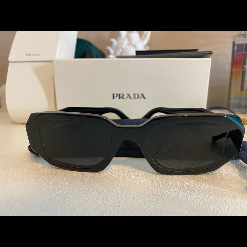 Prada PR 17WS - Picture 1 of 7